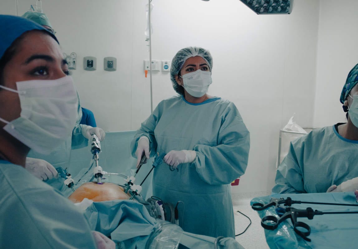 Laparoscopic Cyst Removal - Dr. Ana Lilia Franco